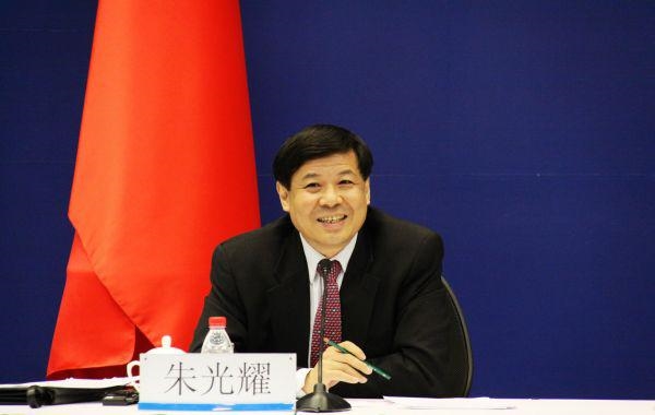 中国财政部副部长：人民币不太可能大幅贬值