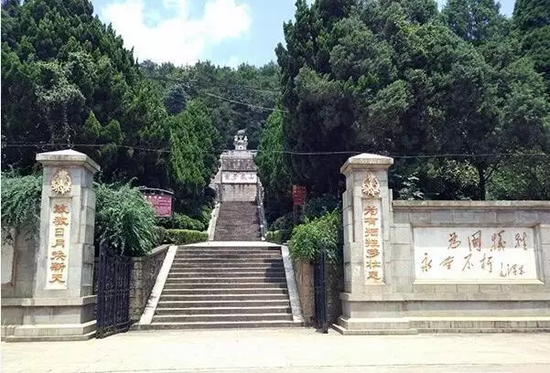  毛泽建陵园 