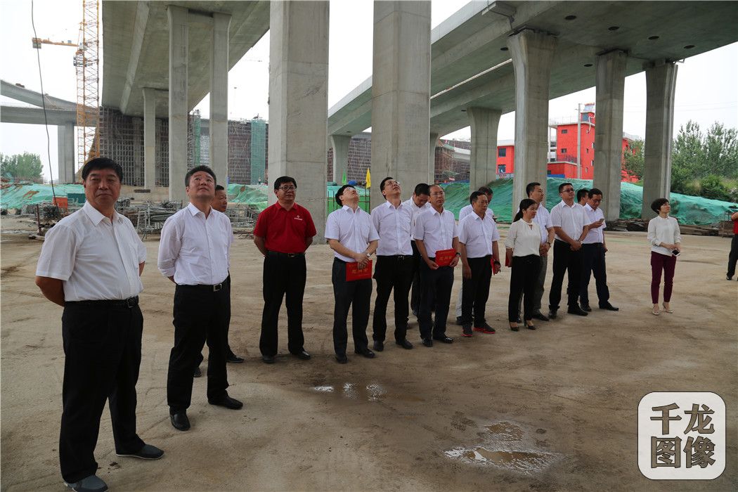 由北京城建道桥建设集团施工的济广高速济南连接线一期工程，经15个月的紧张施工将在6月30日正式通车。济广高速济南连接线PPP项目工程总造价11.248亿元，长8.5公里。